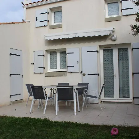 Holiday home Maison De A Oleron : Proche Port, Plage, Jardin, Terrasse, Garage - 6 Couchages - Fr-1-246a-62